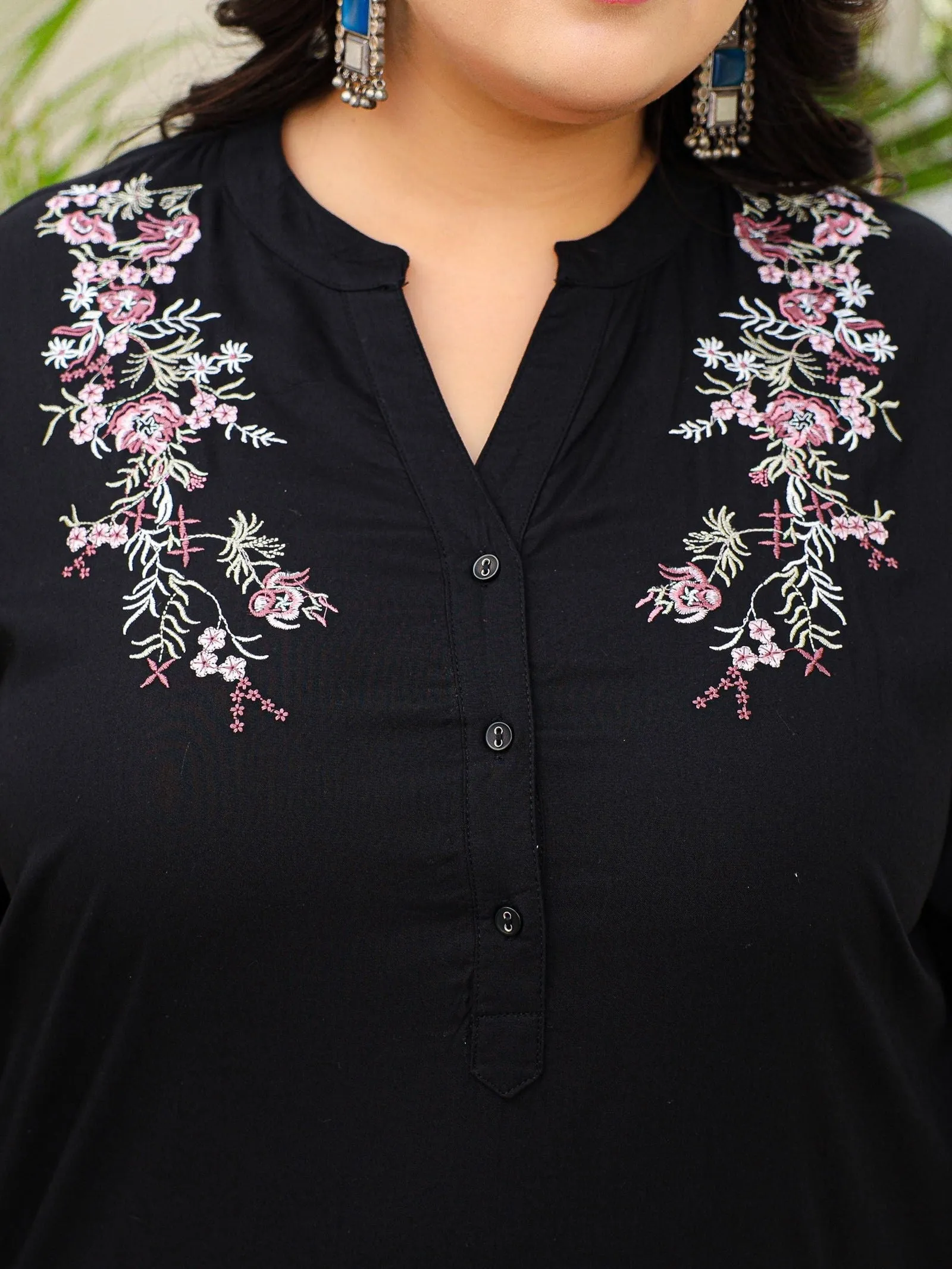 Jashvi Black Rayon Plus Size Tunic With Thread Embroidery